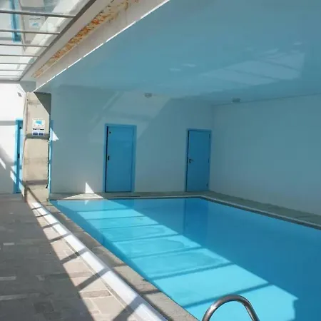 Casa Confortable Con Piscina En *
